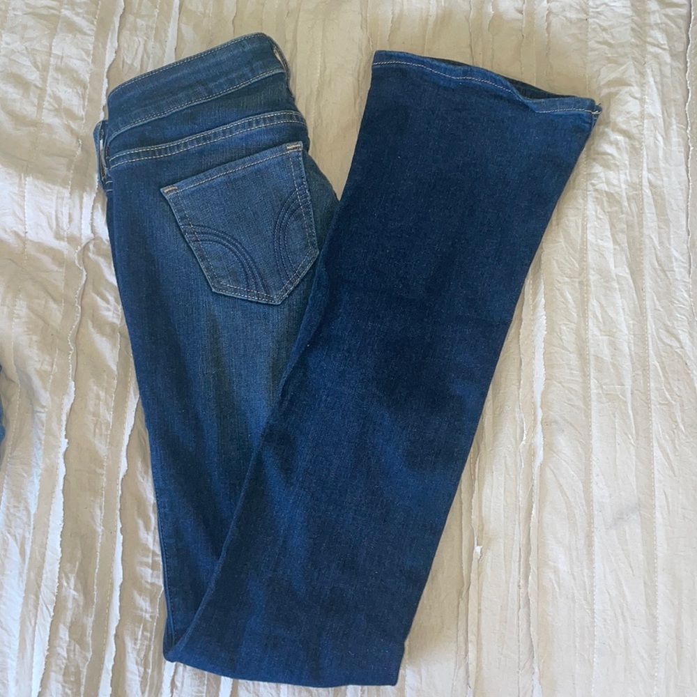 HOLLISTER boot cut jeans! 👖